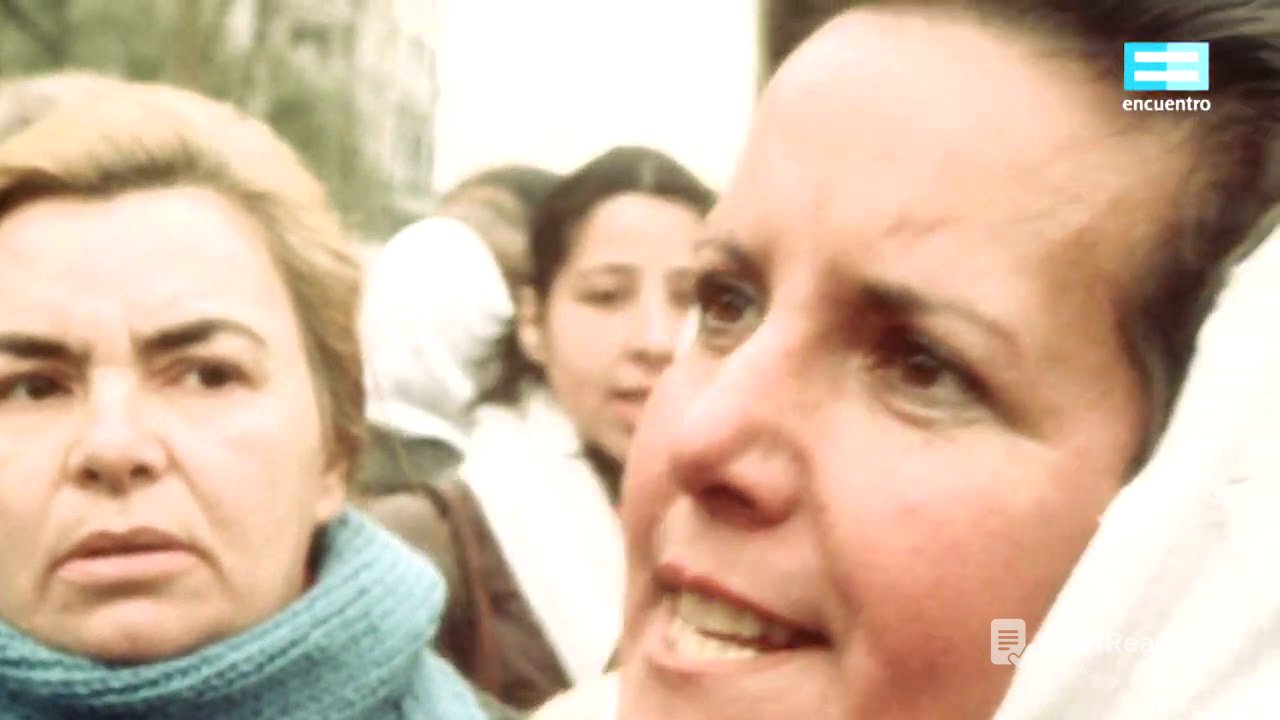 Madres de Plaza de Mayo. La historia: La batalla por la imagen (1978) - Canal Encuentro